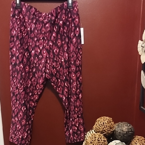Terra & Sky Pink and Purple Floral Leggings High-Waisted - Picture 1 of 5